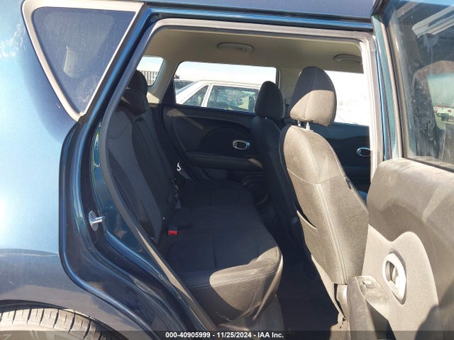 KNDJP3A53J7567999 KIA SOUL +