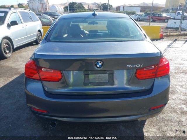 WBA3B1G50ENS78936 BMW 320i
