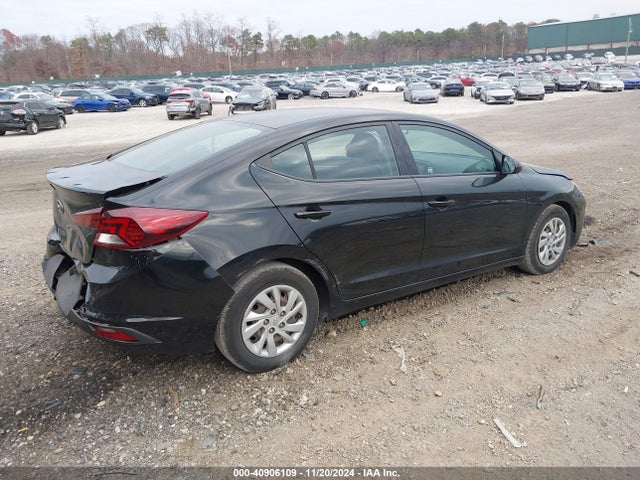 Hyundai ELANTRA SE 2020 5NPD74LF9LH591649 Image 4