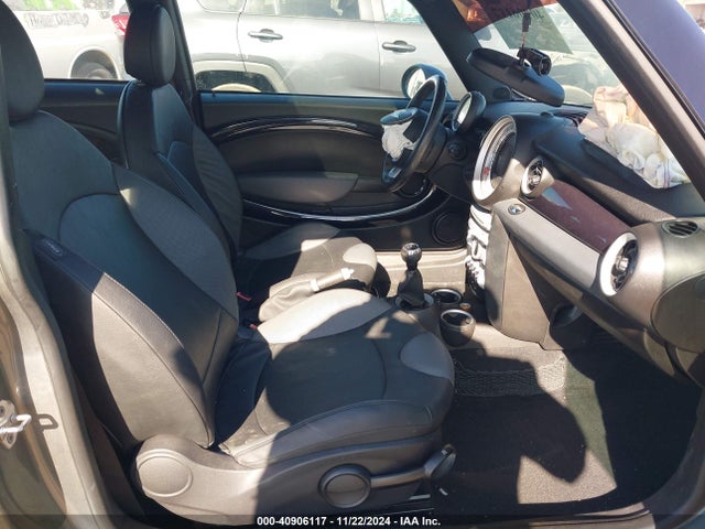 2008 MINI COOPER S WMWMF73528TT91417 Photo 4