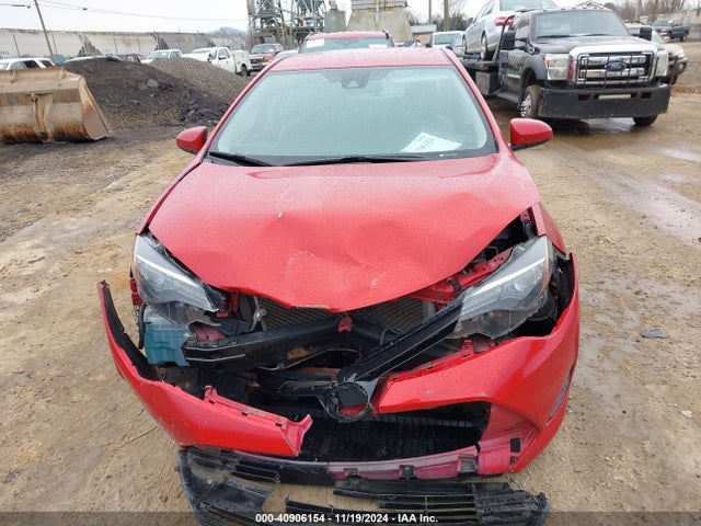 Toyota COROLLA LE 2018 5YFBURHE0JP756629 Image 12