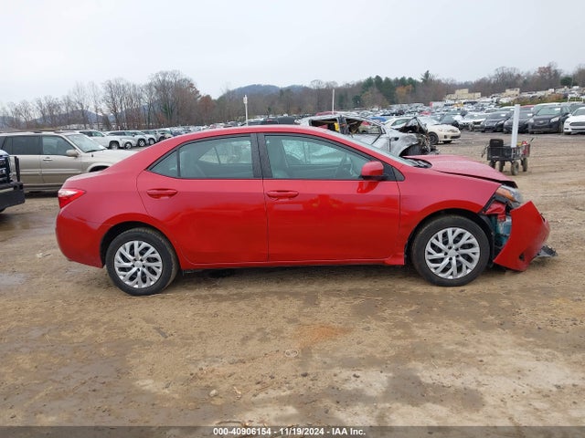 Toyota COROLLA LE 2018 5YFBURHE0JP756629 Image 13