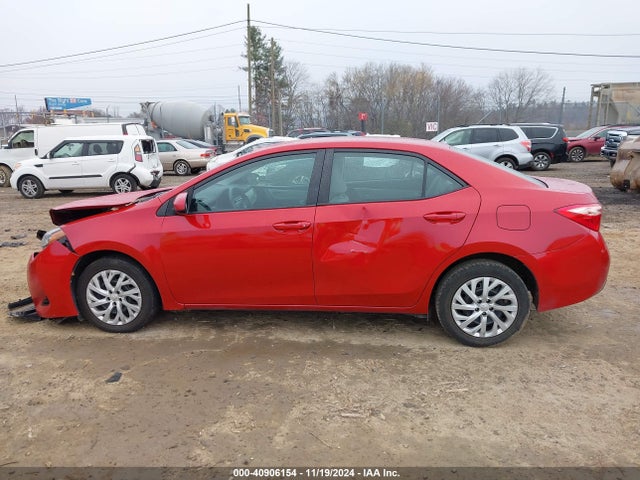 Toyota COROLLA LE 2018 5YFBURHE0JP756629 Image 14