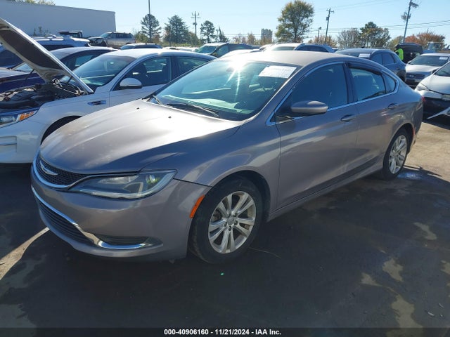 Chrysler 200 Limited 2015 1C3CCCAB9FN598546 Image 2