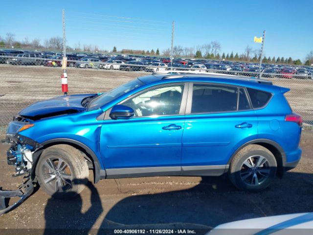 JTMRFREV6JJ180921 Toyota Rav4 Adventure/xle