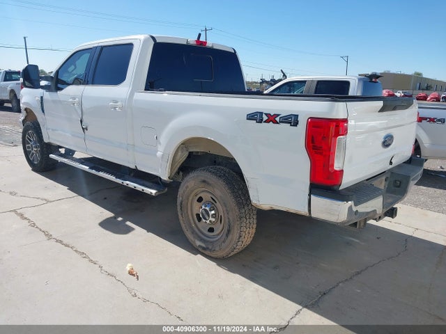 1FT7W2B67KEG78180 Ford F-250 Lariat