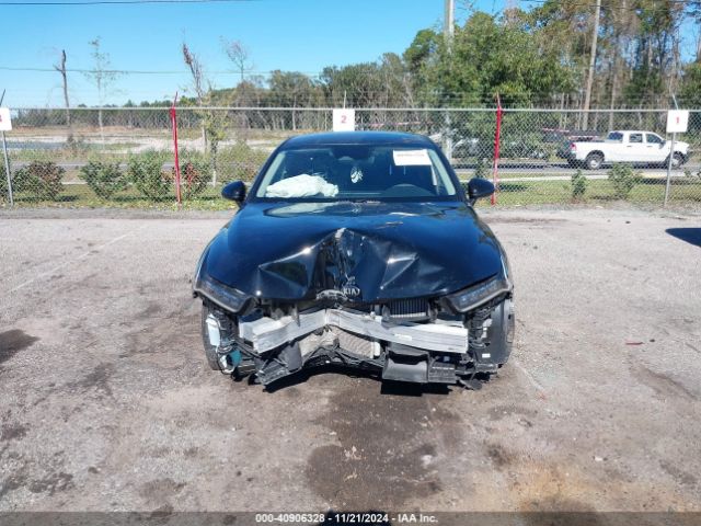 5XXG24J23MG032056 KIA K5 LX