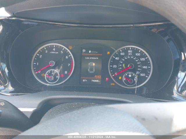 5XXG24J23MG032056 KIA K5 LX