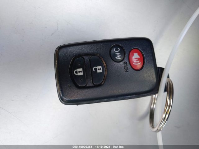 JTDKN3DPXE3053491 Toyota Prius Plug-in Advanced