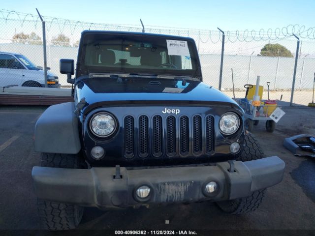1C4BJWDG4HL644661 Jeep Wrangler Unlimited Sport 4x4