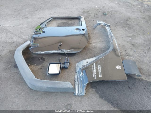 1C4BJWDG4HL644661 Jeep Wrangler Unlimited Sport 4x4