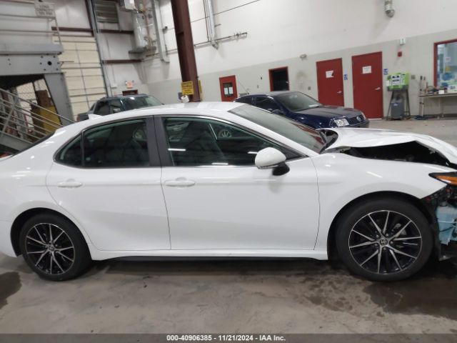 4T1G11AK1RU908038 Toyota CAMRY SE