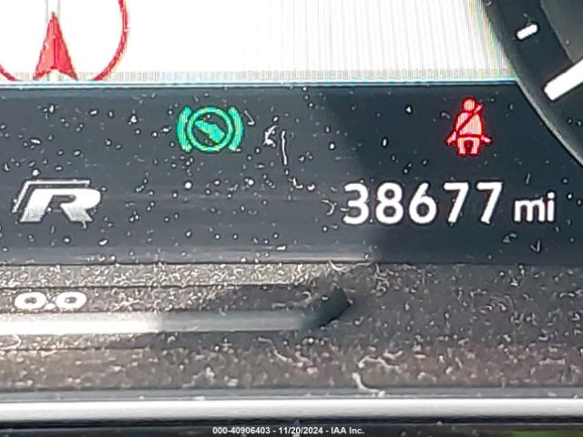 WVWVA7AU4KW216382 Volkswagen Golf R 2.0t W/dcc   Navigation