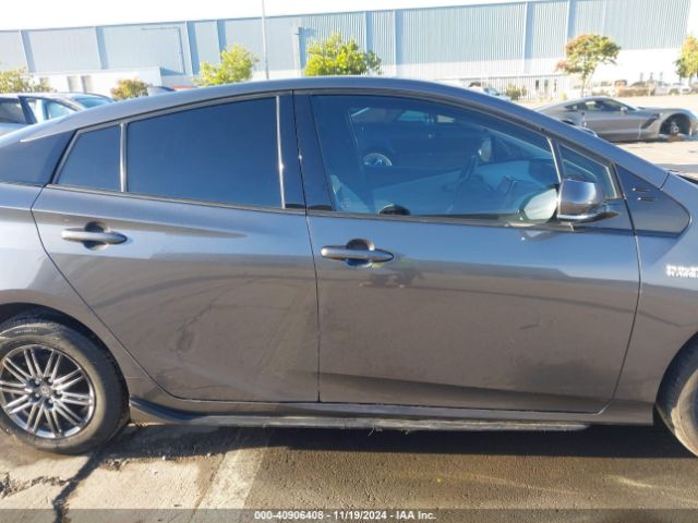 JTDKARFP3H3042297 Toyota Prius Prime Premium