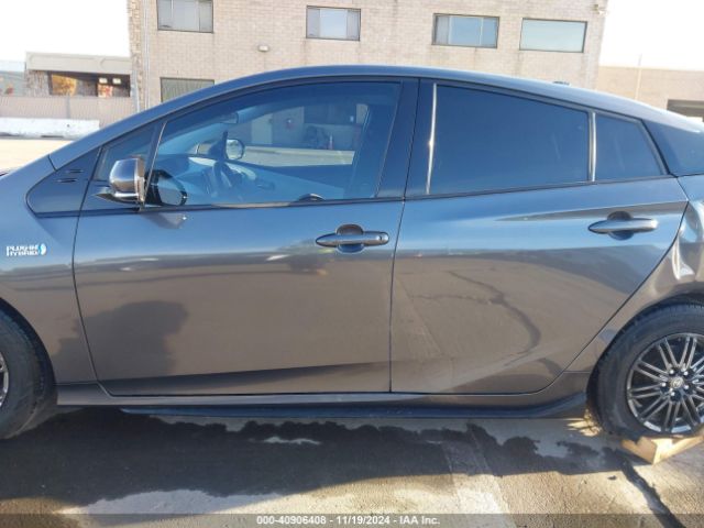 JTDKARFP3H3042297 Toyota Prius Prime Premium