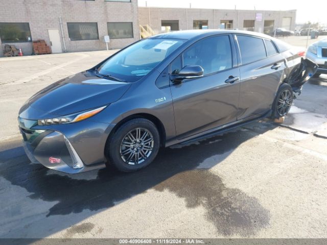 JTDKARFP3H3042297 Toyota Prius Prime Premium