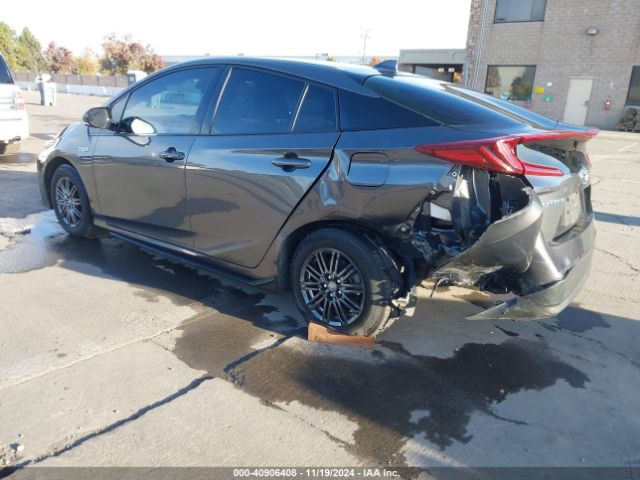 JTDKARFP3H3042297 Toyota Prius Prime Premium