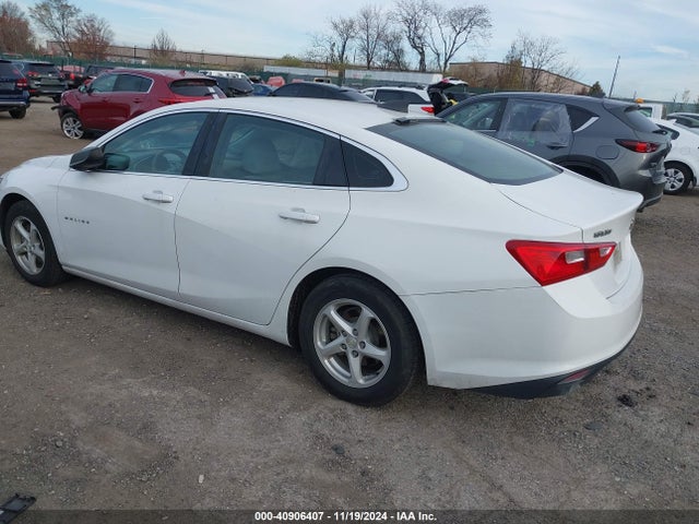 1G1ZC5ST9HF239499 Chevrolet Malibu 1fl