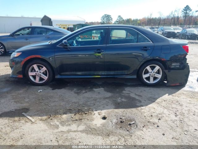 4T1BF1FK4EU444533 Toyota CAMRY SE