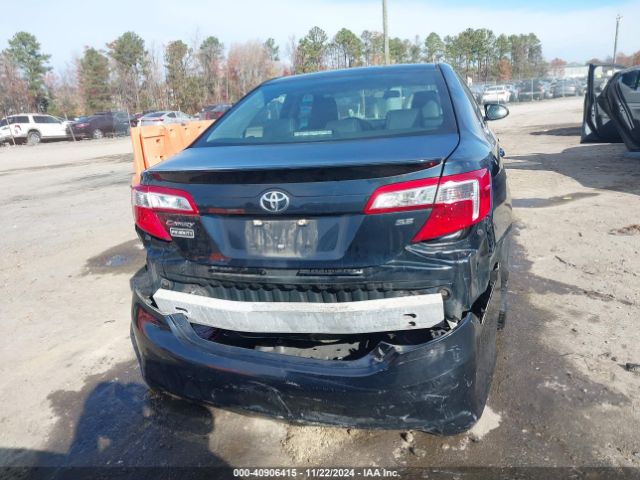 4T1BF1FK4EU444533 Toyota CAMRY SE