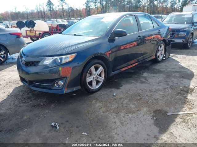 4T1BF1FK4EU444533 Toyota CAMRY SE