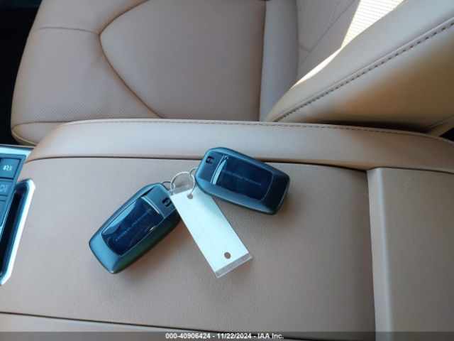 5TDEBRCH6RS641749 Toyota Highlander Hybrid Platinum