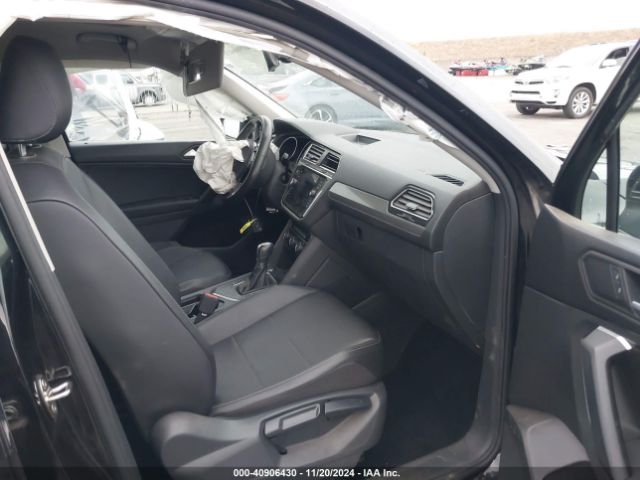 3VV3B7AX0KM111550 Volkswagen Tiguan 2.0t Se/2.0t Sel/2.0t Sel R-line/2.0t Sel R-line Black