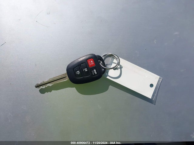 Toyota COROLLA LE 2016 5YFBURHE8GP513496 Image 11