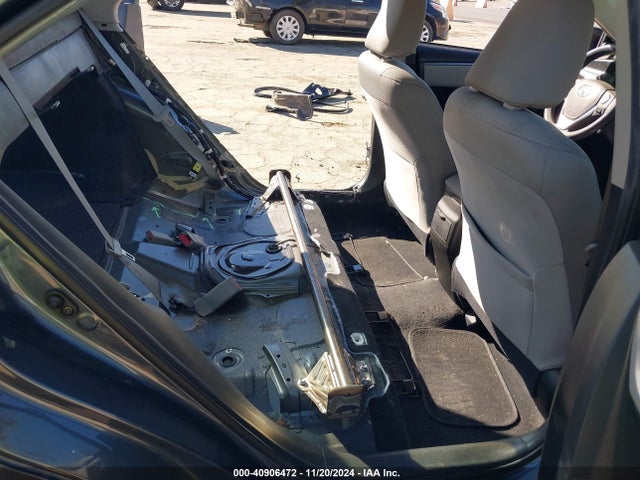 Toyota COROLLA LE 2016 5YFBURHE8GP513496 Image 8