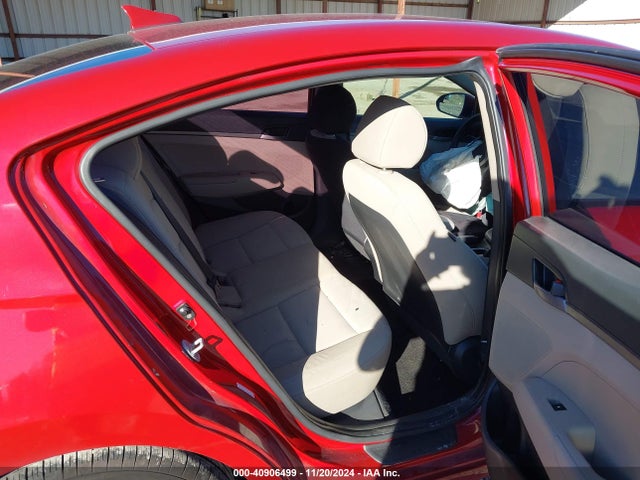 Hyundai ELANTRA SE 2017 KMHD74LFXHU408509 Image 8
