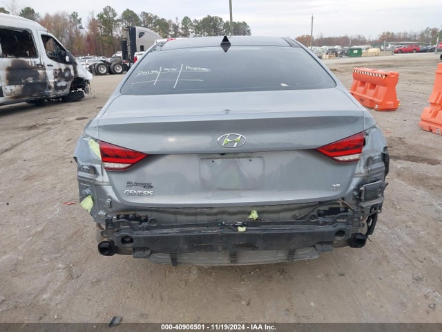 Hyundai Genesis 3.8 2015 KMHGN4JE2FU071005 Image 16