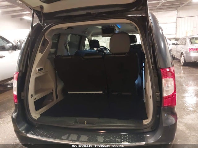 2C4RC1CG8ER407798 Chrysler Town & Country Touring-l 30th Anniversary