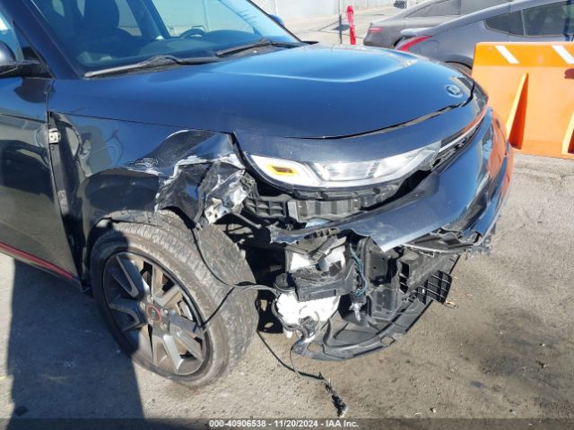 KNDJ63AU0L7092101 KIA Soul Gt-line