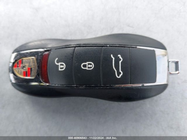 2016 PORSCHE CAYENNE WP1AA2A23GLA01597 Photo 10