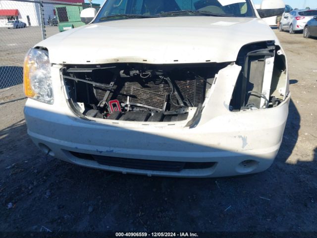 1GKS1CE08ER167018 GMC YUKON SLT
