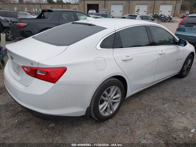 1G1ZE5STXHF161406 Chevrolet MALIBU 1LT