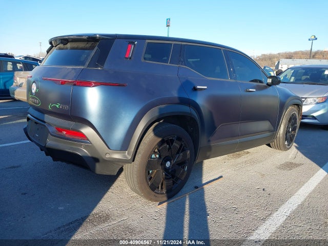 Fisker Ocean One 2023 VCF1ZBU20PG003760 Image 4