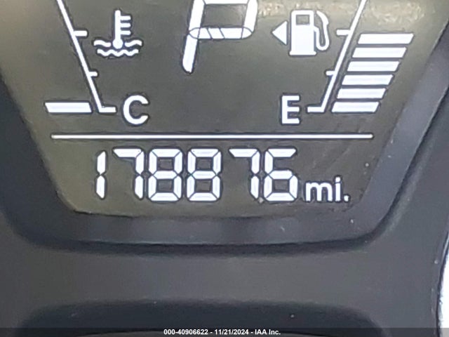 Hyundai ELANTRA SE 2015 5NPDH4AEXFH643494 Image 16