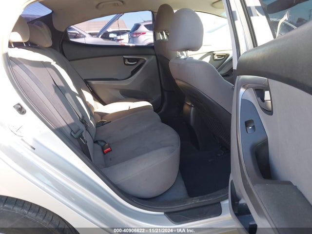 Hyundai ELANTRA SE 2015 5NPDH4AEXFH643494 Image 8
