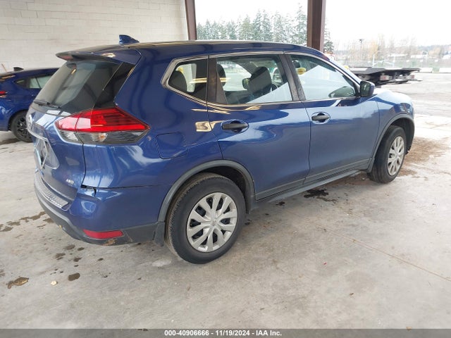 Nissan ROGUE S 2017 JN8AT2MV3HW025744 Image 4
