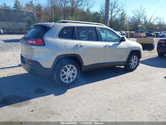 Jeep Cherokee Latitude 2014 1C4PJMCB3EW216770 Image 4