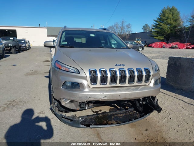 Jeep Cherokee Latitude 2014 1C4PJMCB3EW216770 Image 6