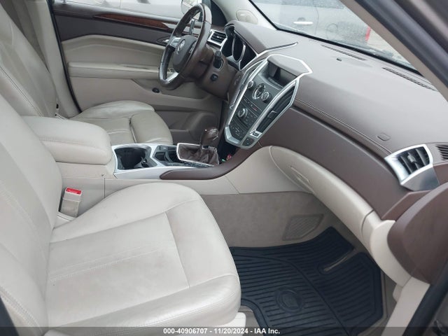 2011 CADILLAC SRX 3GYFNAEY5BS658354 Photo 4