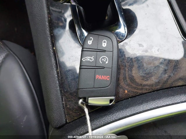 Chrysler 300C 2014 2C3CCAEG0EH346895 Image 11