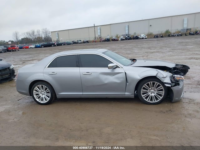 Chrysler 300C 2014 2C3CCAEG0EH346895 Image 13