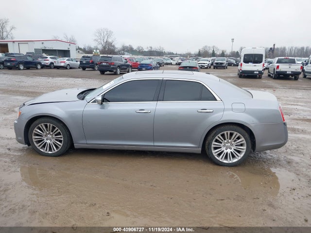 Chrysler 300C 2014 2C3CCAEG0EH346895 Image 14