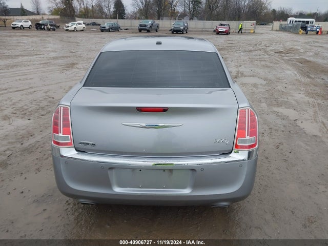 Chrysler 300C 2014 2C3CCAEG0EH346895 Image 16