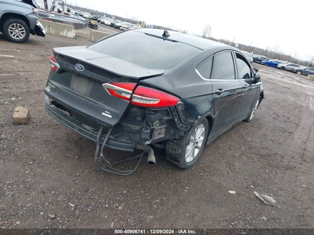 Ford FUSION SE 2020 3FA6P0HD2LR119725 Image 4
