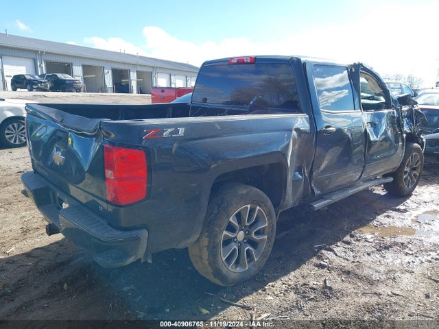 3GCUKREC5JG187607 Chevrolet Silverado 1500 2lt