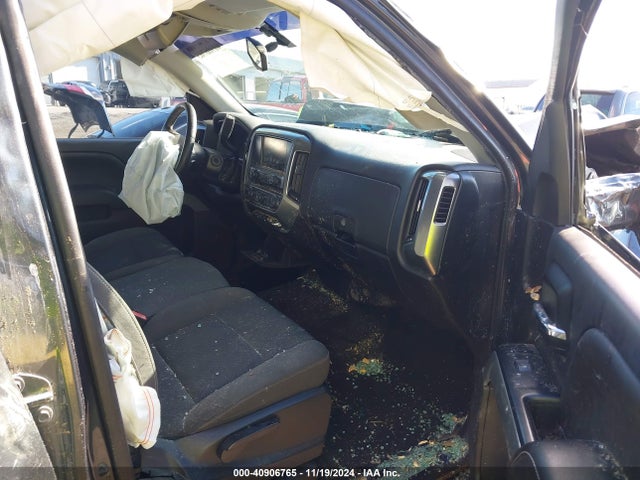 3GCUKREC5JG187607 Chevrolet Silverado 1500 2lt